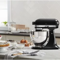 KitchenAid 5-Quart Artisan Tilt-Head Stand Mixer | Onyx Black -KitchenAid Sales onyx4